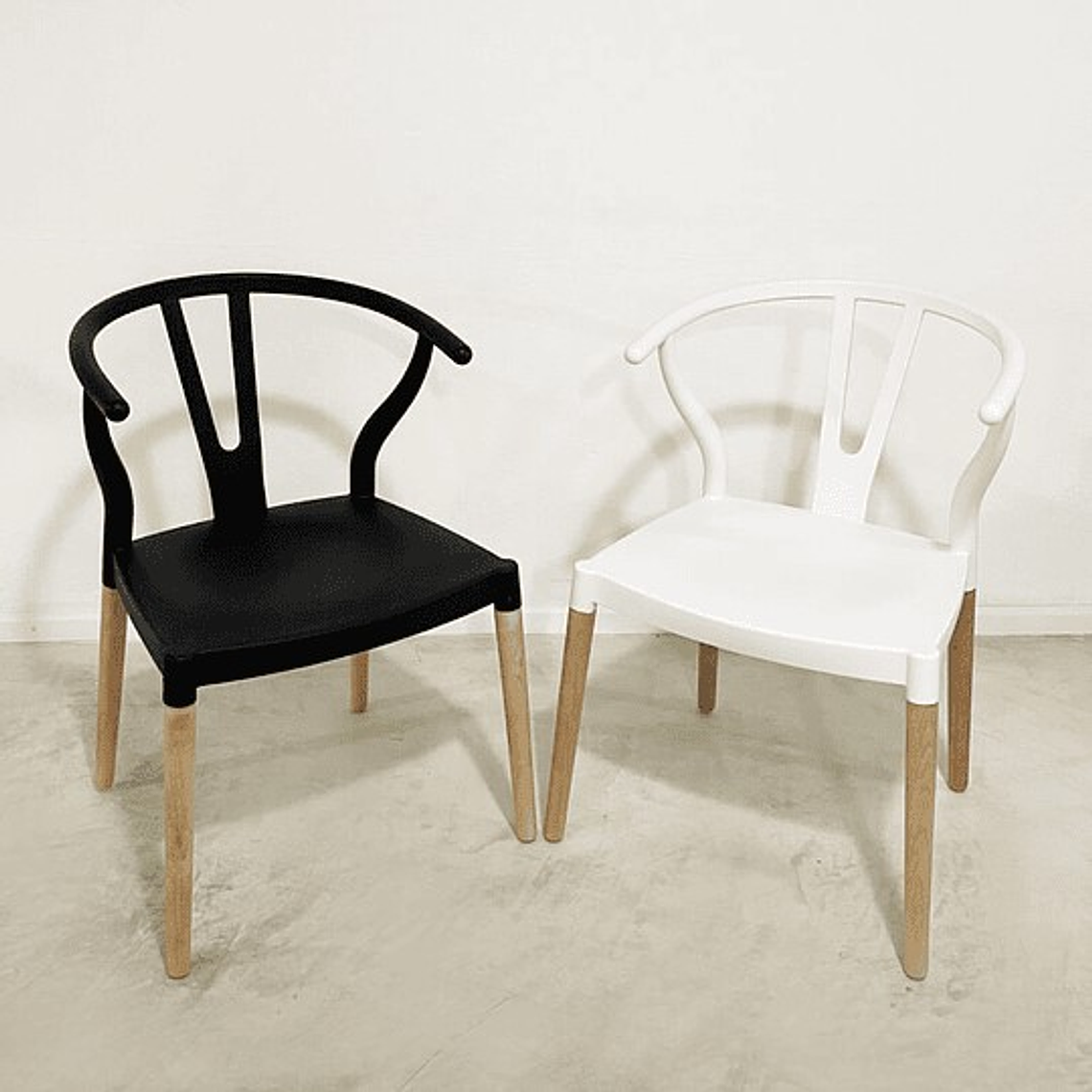 Silla Wishbone - Polipropileno 11