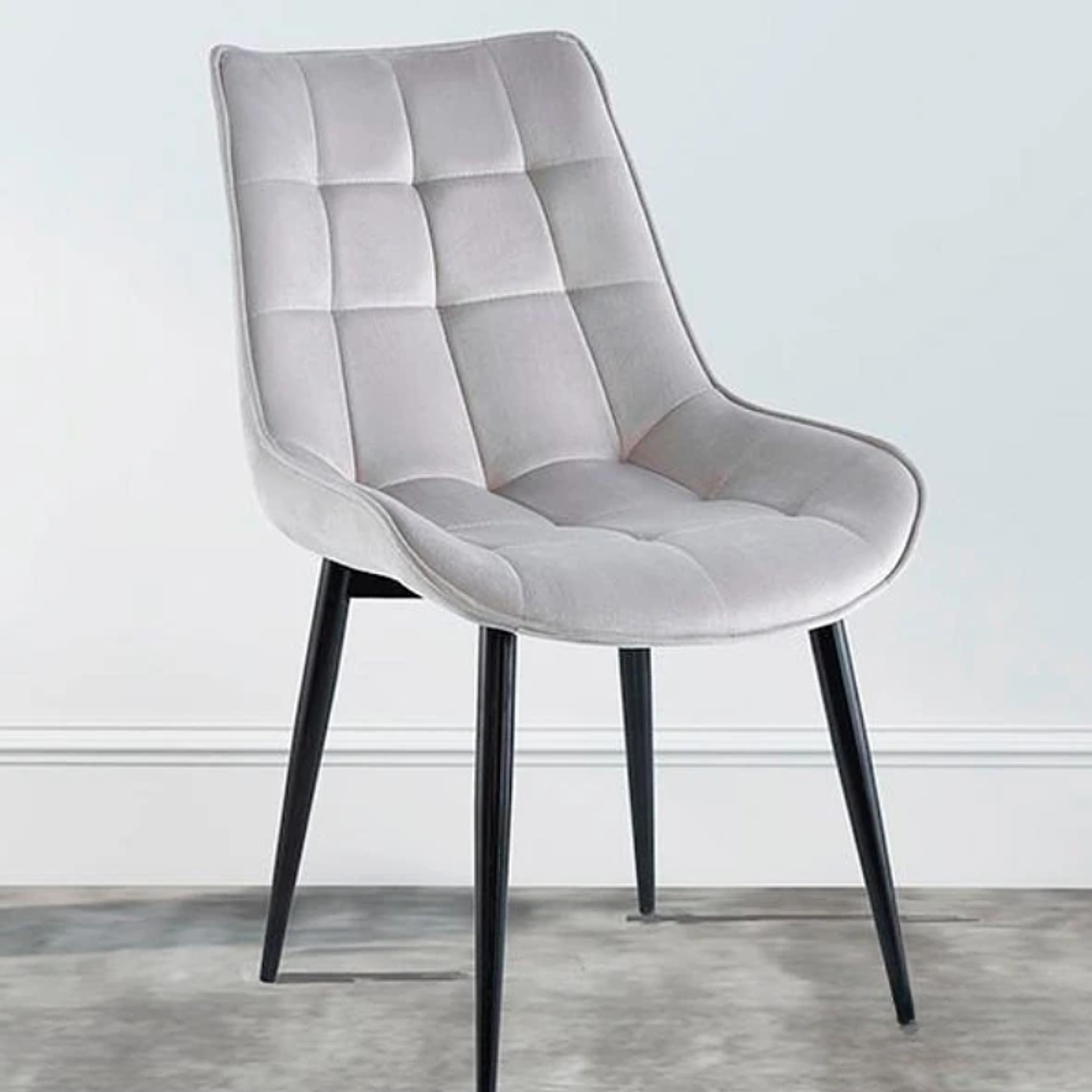 Silla Capitone Black terciopelo gris 2