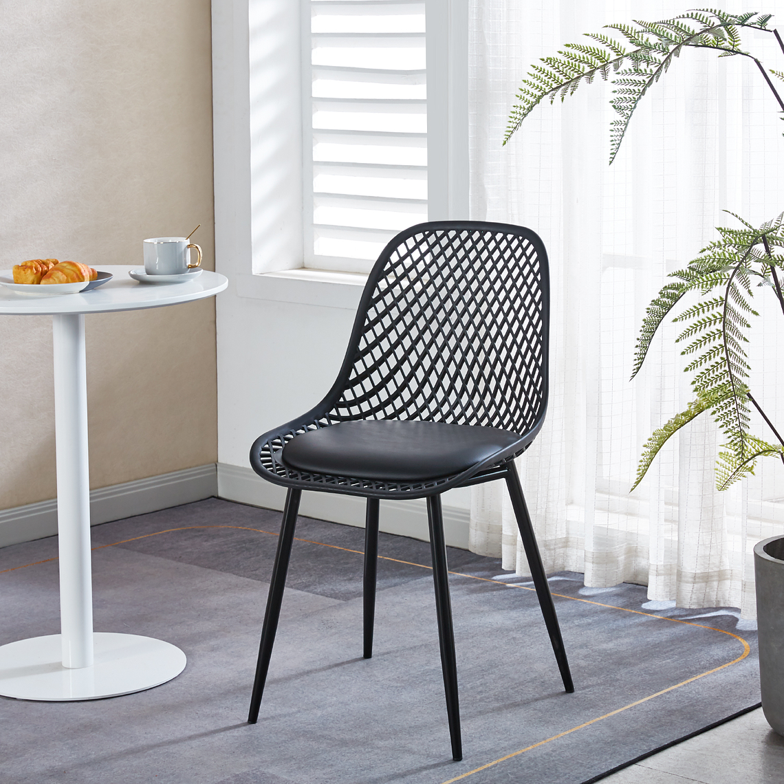 Comedor Europa redondo negro 80 cm con 4 Sillas Europa negras 7