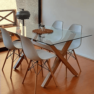 Comedor Madrid rectangular vidrio 130x80 cm con 4 Sillas Eames