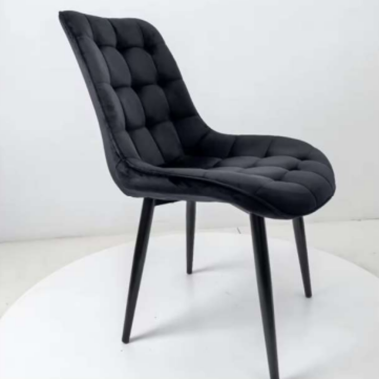 Comedor Vintage Gold 130x80 cm con 6 Sillas Capitone Black 7