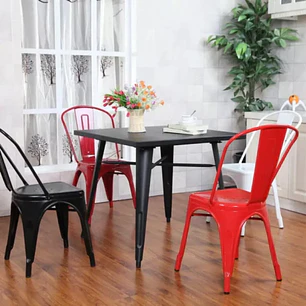 Comedor Tolix cuadrado 80x80 cm con 4 Sillas Tolix