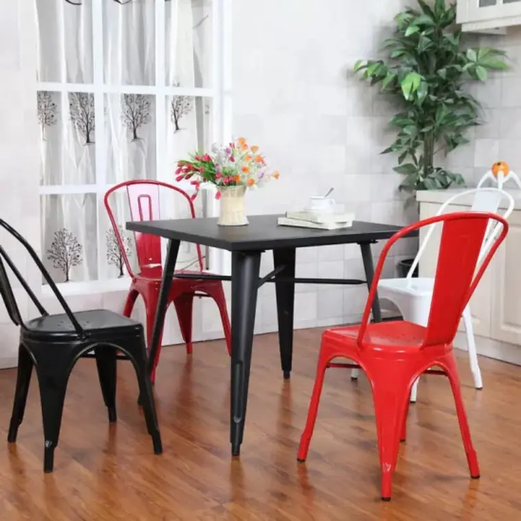 Comedor Tolix cuadrado 80x80 cm con 4 Sillas Tolix 1