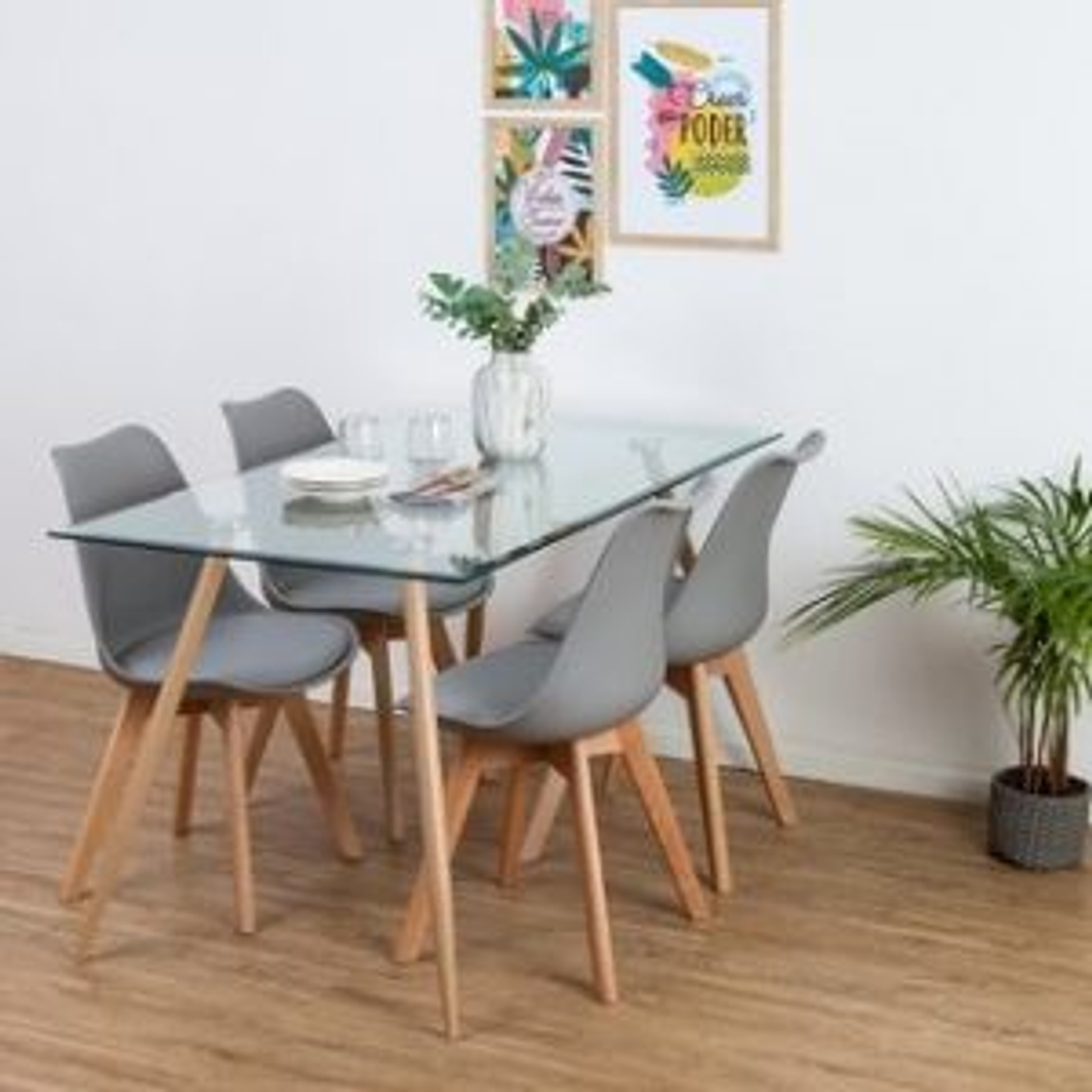 Comedor Bangkok rectangular vidrio 130x80 cm y 4 Sillas Tulip 7