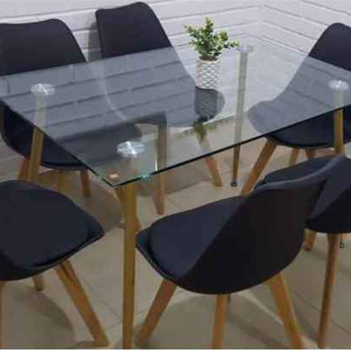 Comedor Bangkok Rectangular vidrio 130x80 cm con 6 Sillas Tulip 2