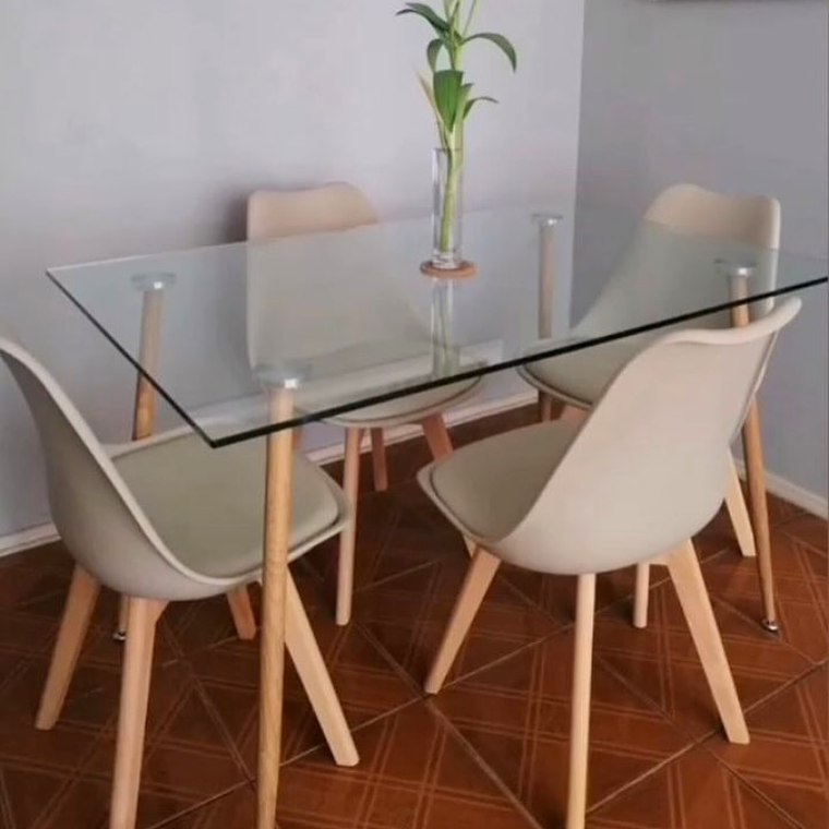 Comedor Bangkok rectangular vidrio 130x80 cm y 4 Sillas Tulip 1