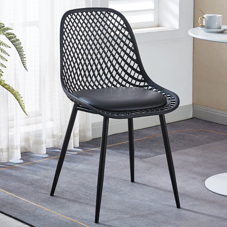 Comedor Vitreo rectangular 160x90 cm con 4 Sillas Europa acolchadas 2