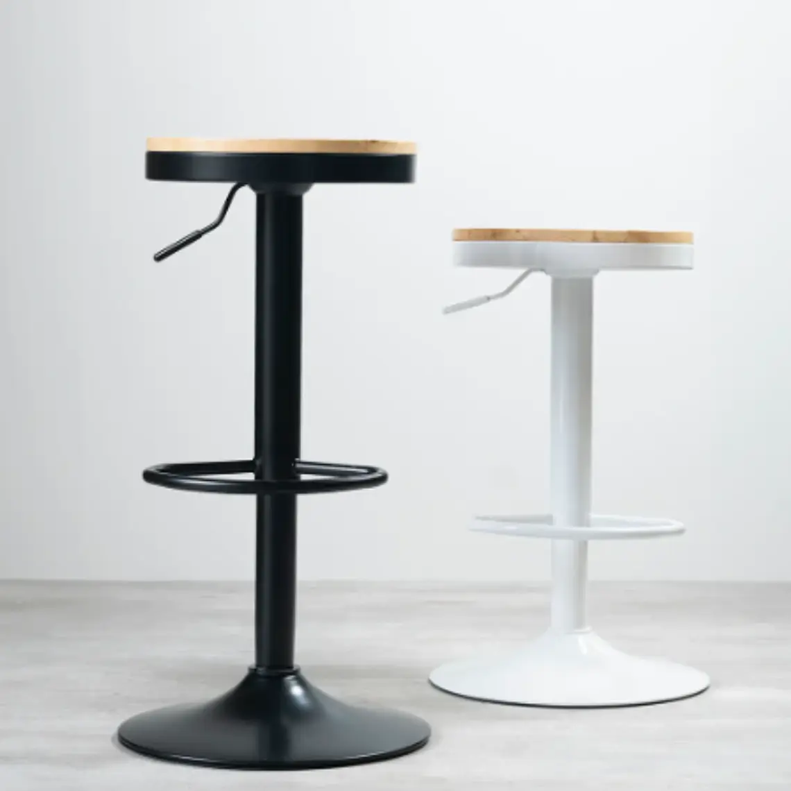 Taburete Viking Metal - Madera 4