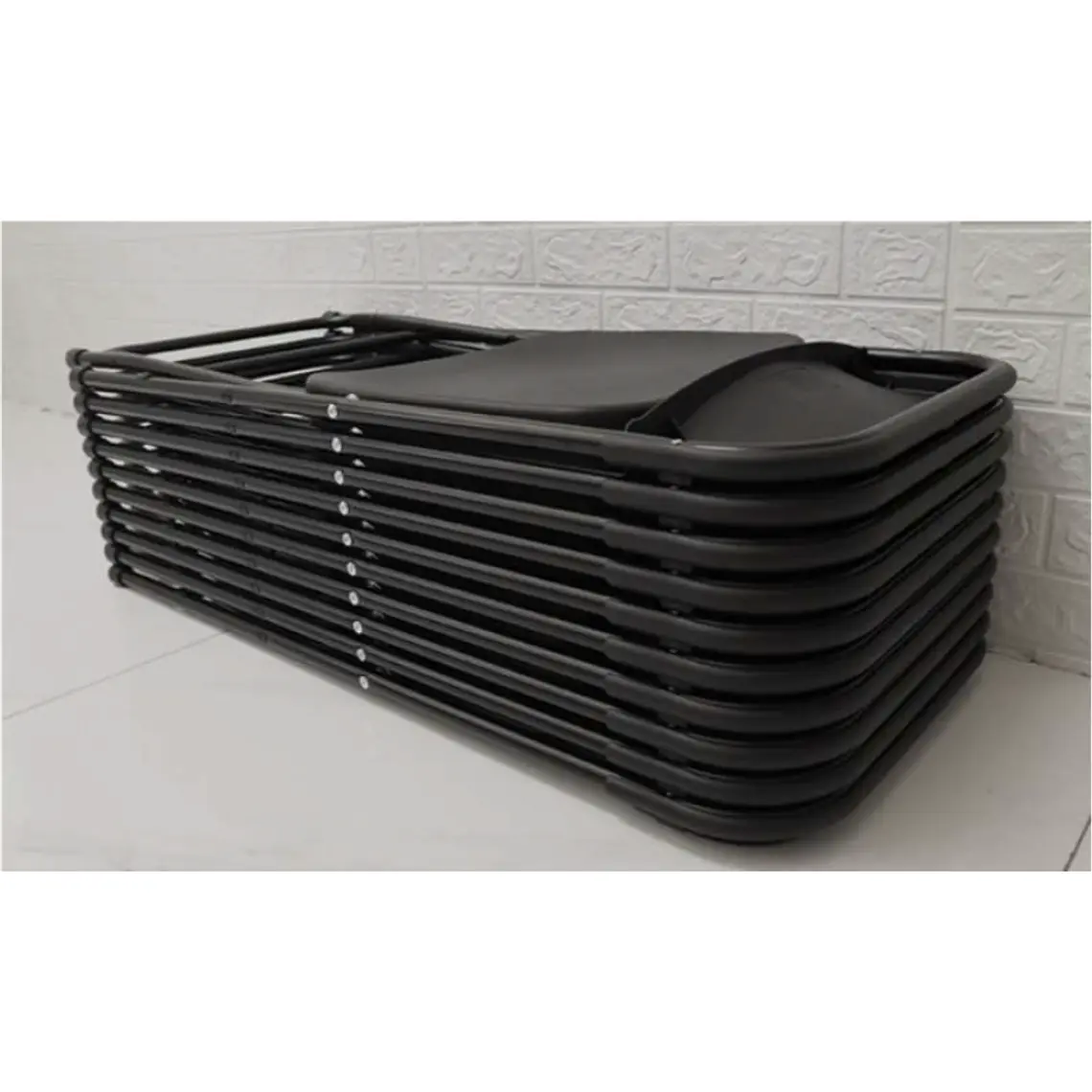 Silla plegable negra 3