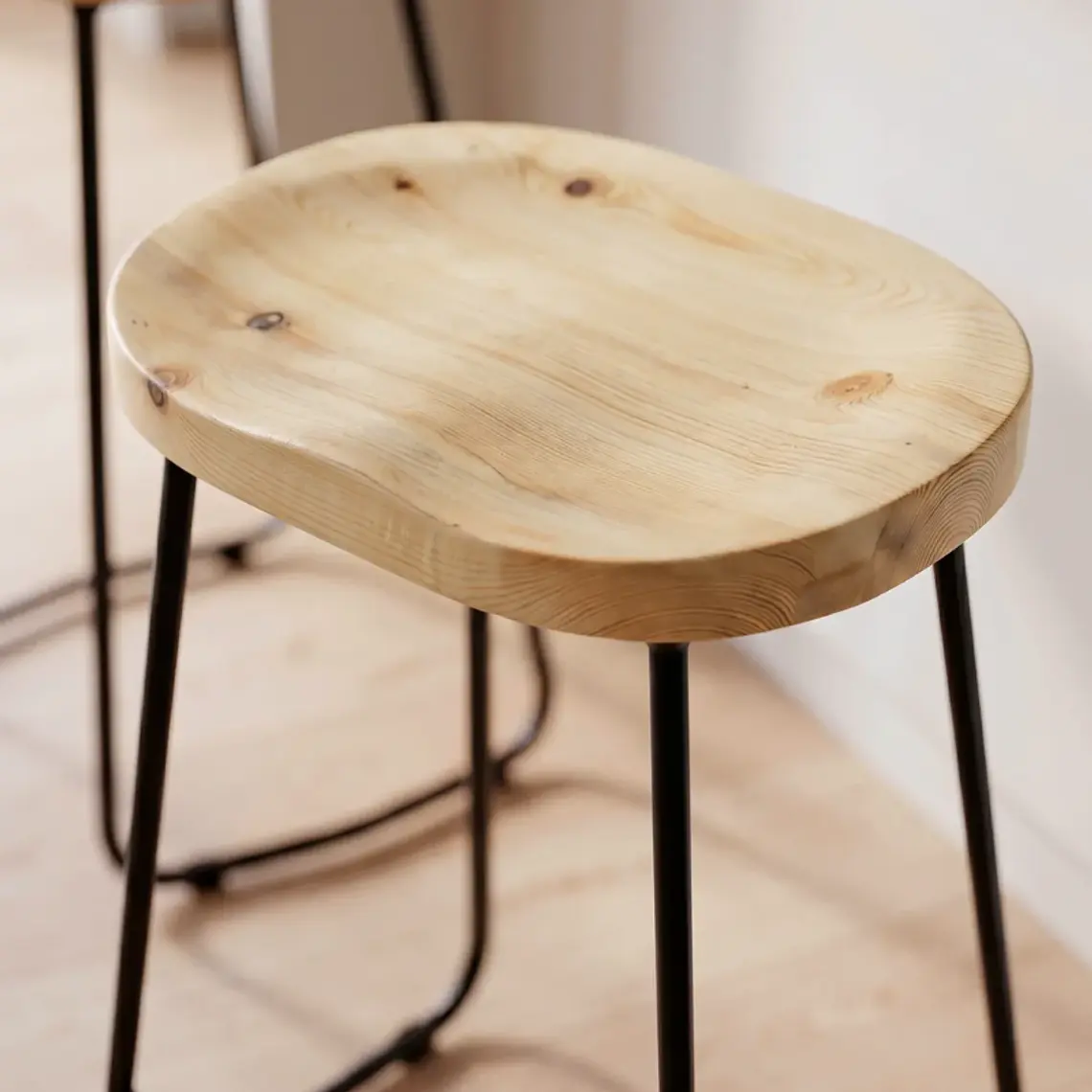 Taburete Piso Bar Industrial Robust Metal - Madera 2
