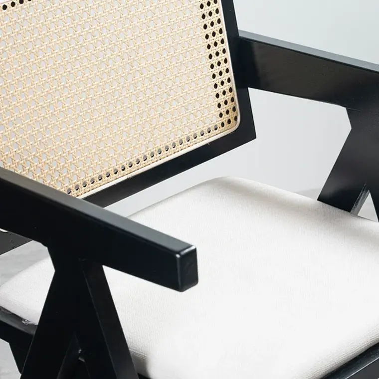 Pack 4 Sillas Chandigarh Acolchada Lino - Madera Negra 4