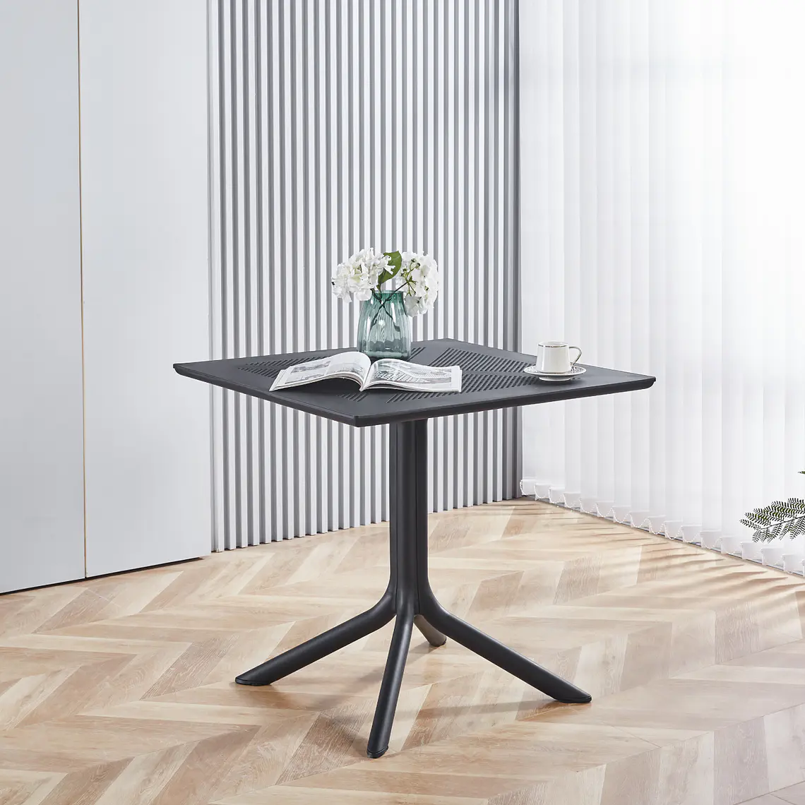 Comedor Mesa restaurant cafetería 80x80 cm con 4 Sillas de Terraza Black - Polipropileno 8