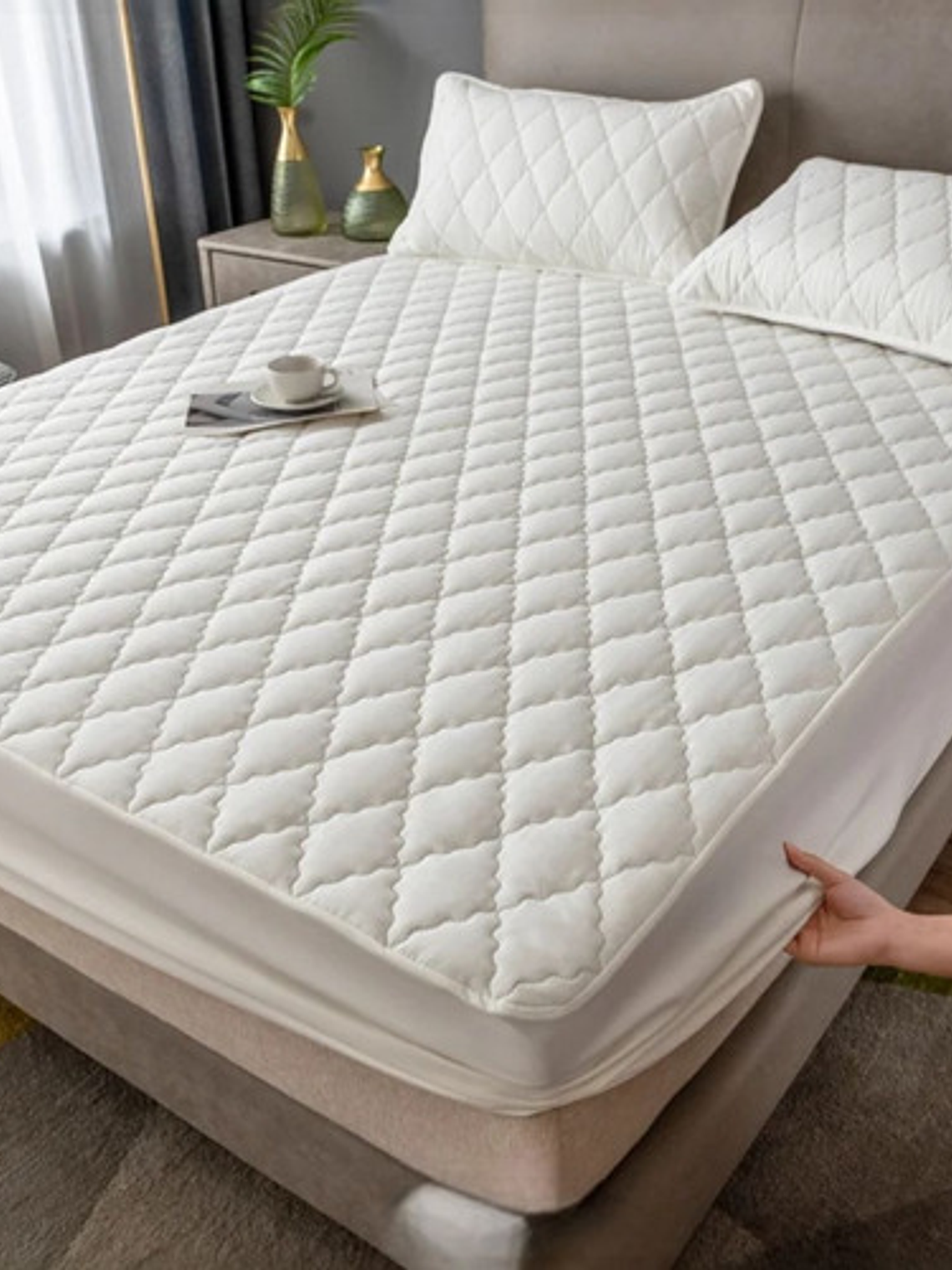 Cubre Colchón 100% Impermeable King + Fundas Almohadas 2