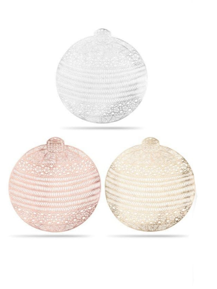 Set de 2 Individuales de Pvc, Modelo de Esfera Navideña. 1