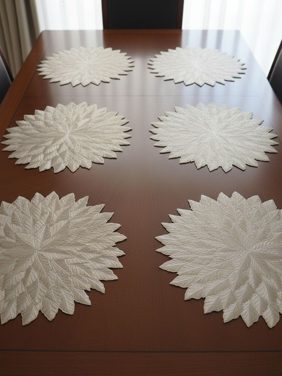 Set de 2 Individuales de Pvc, Modelo de Hojas. 7