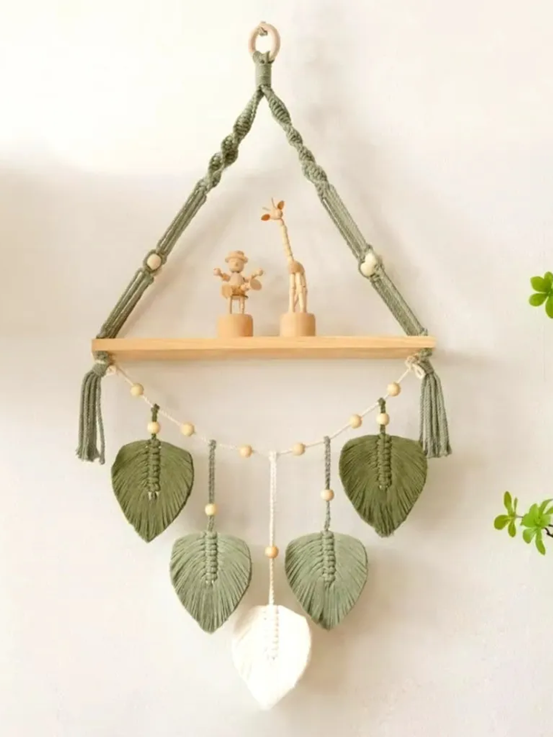 Colgador Decorativo De Macrame Verde 86x40cm 1