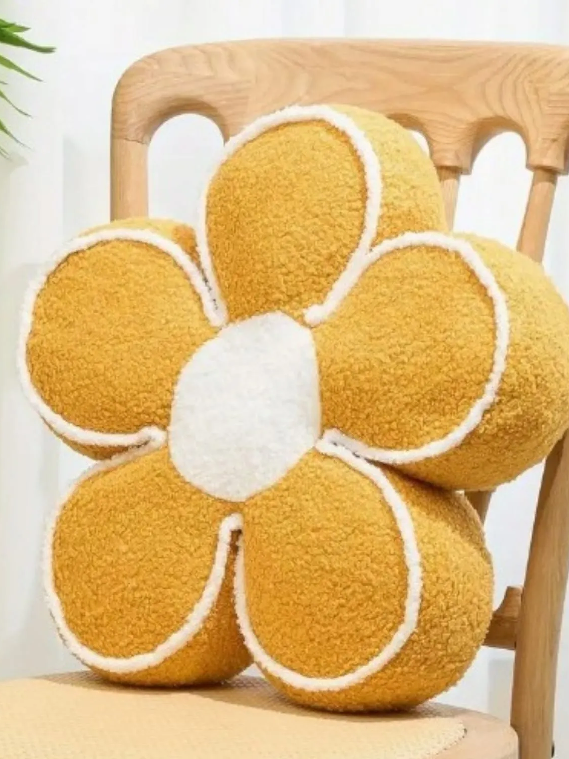 Cojin De Flor, Colores Amarillo 4