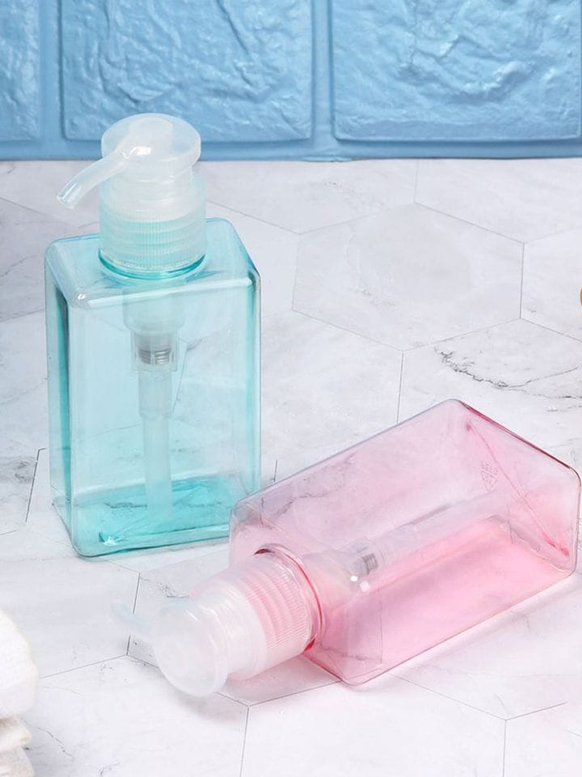 Set De 4 Unidades De Botellas Dispensadoras Para Viaje. 3