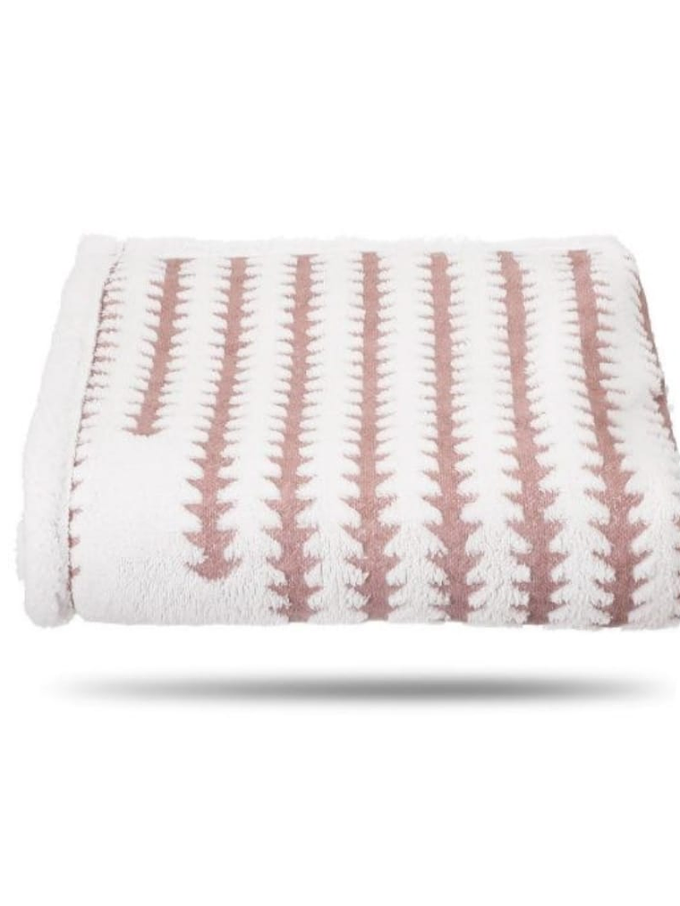 FRAZADA CON CHIPORRO, 1.5 PLAZA. COLOR ROSA PALO. DISEÑO GEOMETRICO 2