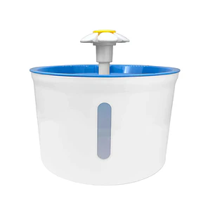 Fuente Dispensador De Agua Eléctrico Bebedero Gatos 1.6lts