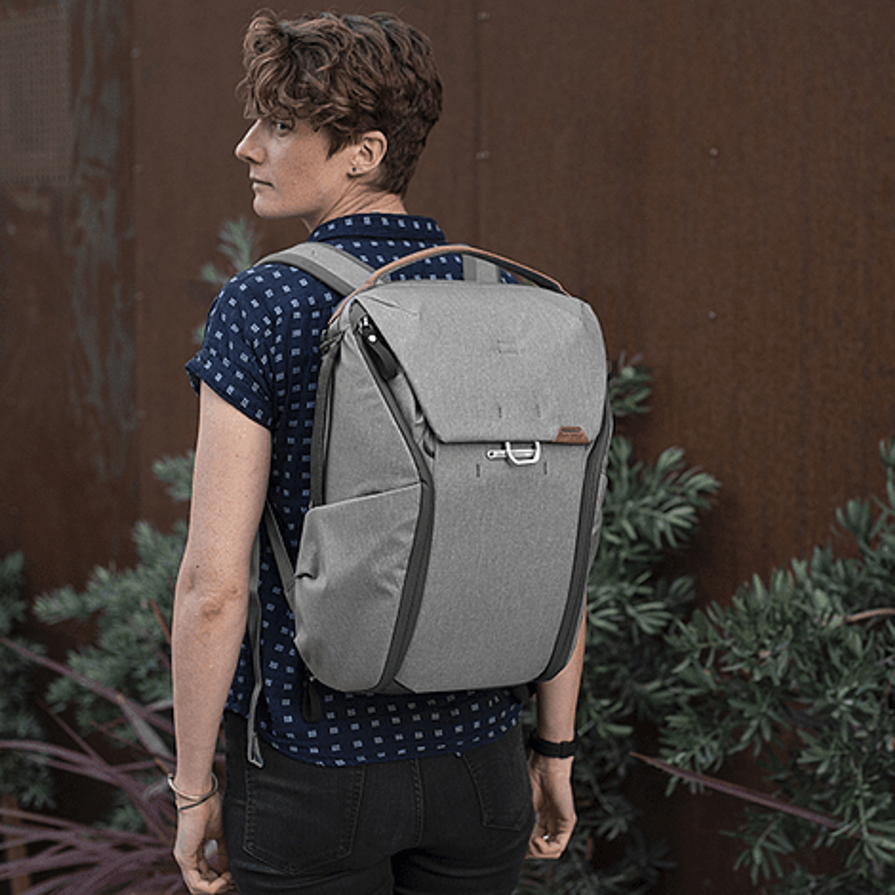 Mochila Peak Design Everyday 20L v2 Gris Claro