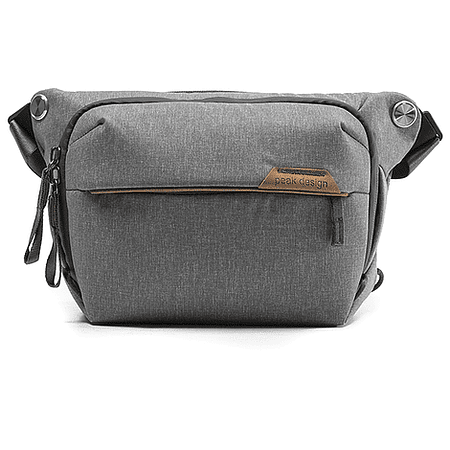 Bolso Peak Design Everyday Sling 3L v2 Gris Claro