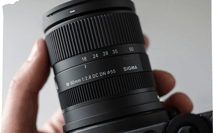 Nuevo Sigma 18-50 para Mirrorless 