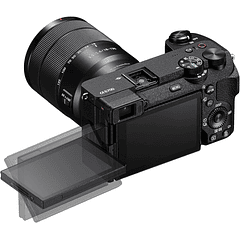 Cámara Alpha 6700 con Objetivo de 18-135 mm