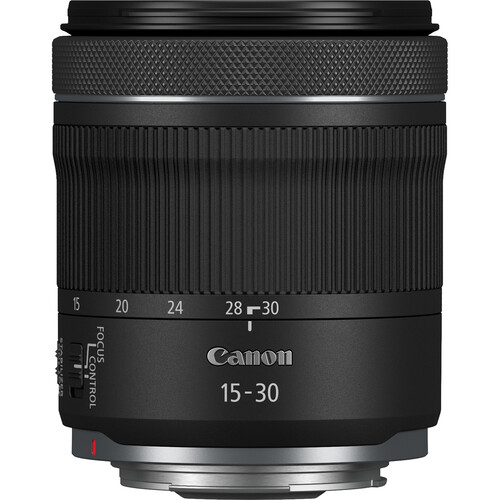 lente RF 15-30mm f/4.5–6.3 IS STM