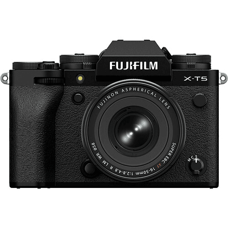 FUJIFILM X-T5 Mirrorless con lente XF 16-50mm f/2.8-4.8 