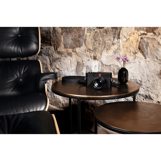 Leica M EV1 Mirrorless 12