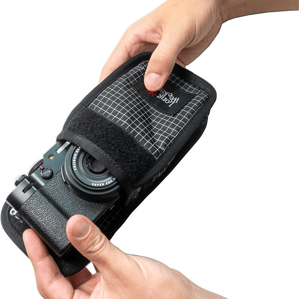Long Weekend Camera Pouch 11