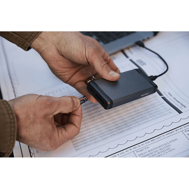 SanDisk 256GB microSD Express Memory Card 4