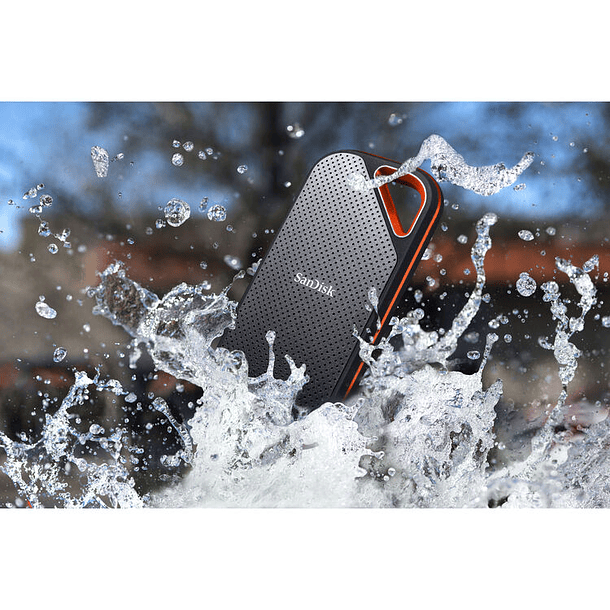 SanDisk Extreme PRO Portable SSD V2 7