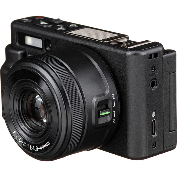 Yashica City 200 Digital Camera 9