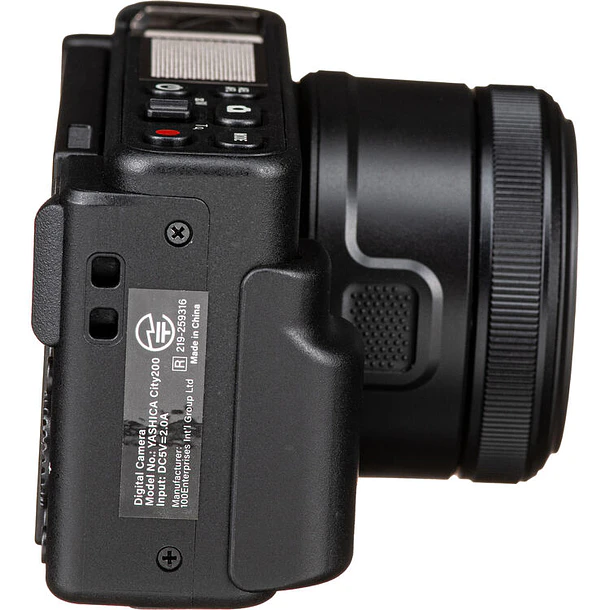 Yashica City 200 Digital Camera 11