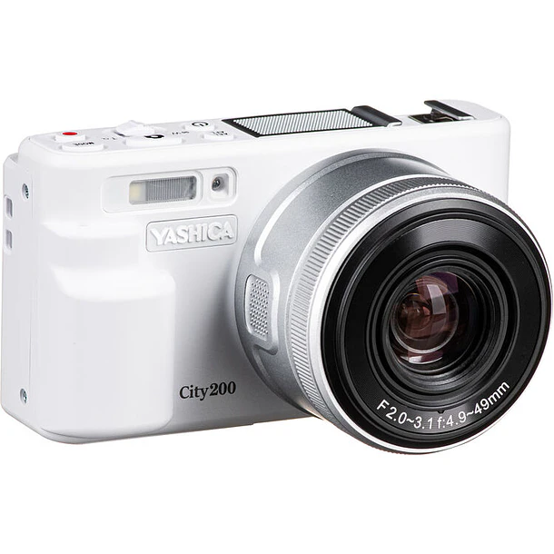 Yashica City 200 Digital Camera 2