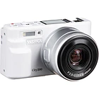 Yashica City 200 Digital Camera 2