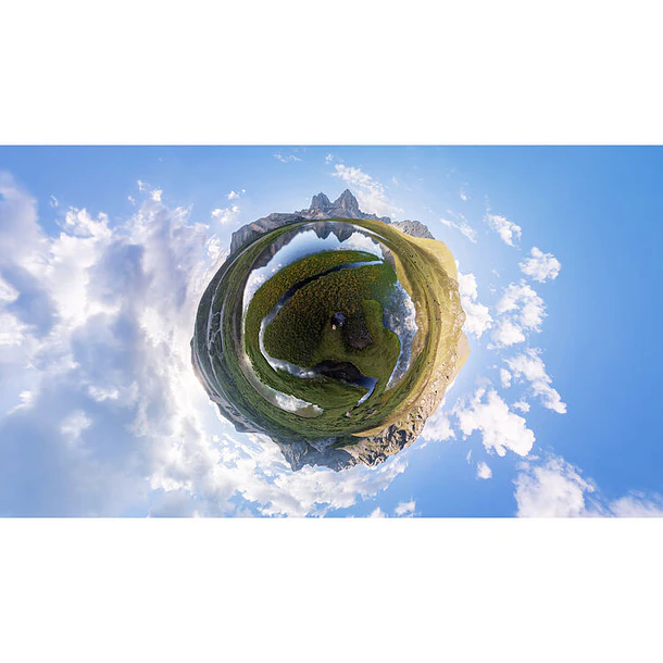 Insta360 X6 360° 8K Camera Essentials Bundle 14