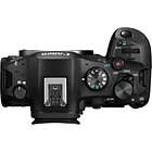 Canon EOS R6 Mark III con lente 24-105mm f/4-7.1 STM 3