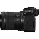Canon EOS R6 Mark III con lente 24-105mm f/4-7.1 STM 4