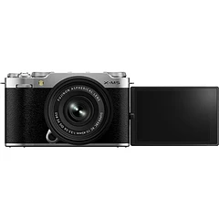 FUJIFILM X-M5 con lente XC 15-45mm f/3.5-5.6 (Silver)