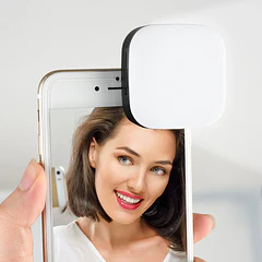 Luz Led Godox LEDM32 Para SmartPhone - Batería incorporada