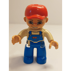 LEGO DUPLO FIGURE BOY RED HAT BEIJE SHIRT WITH BLUE OVERALLS  - USADO