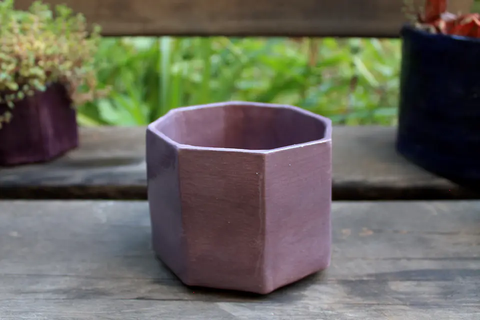 Maceta Cerámica Octágono 12 cm Lila 1