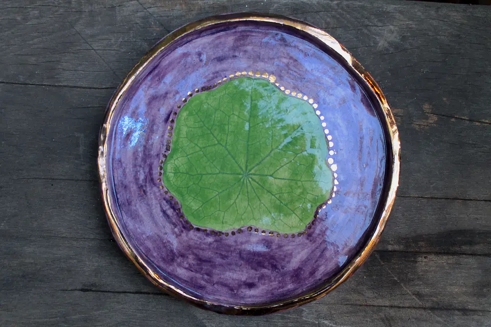 Plato Capuchina Morado Oro 13 cm 1