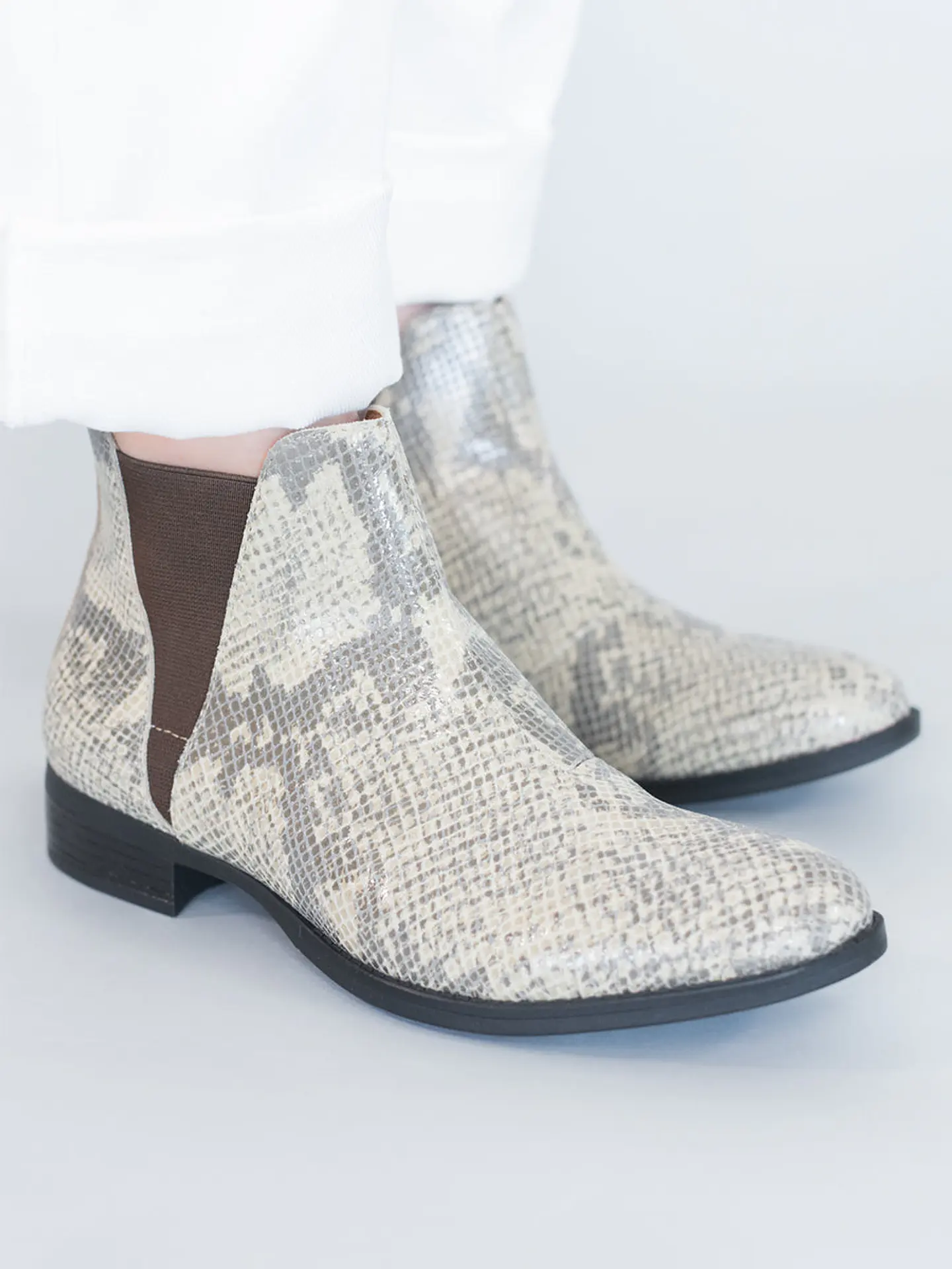 Botin Cuero Mujer Alva Beige 2