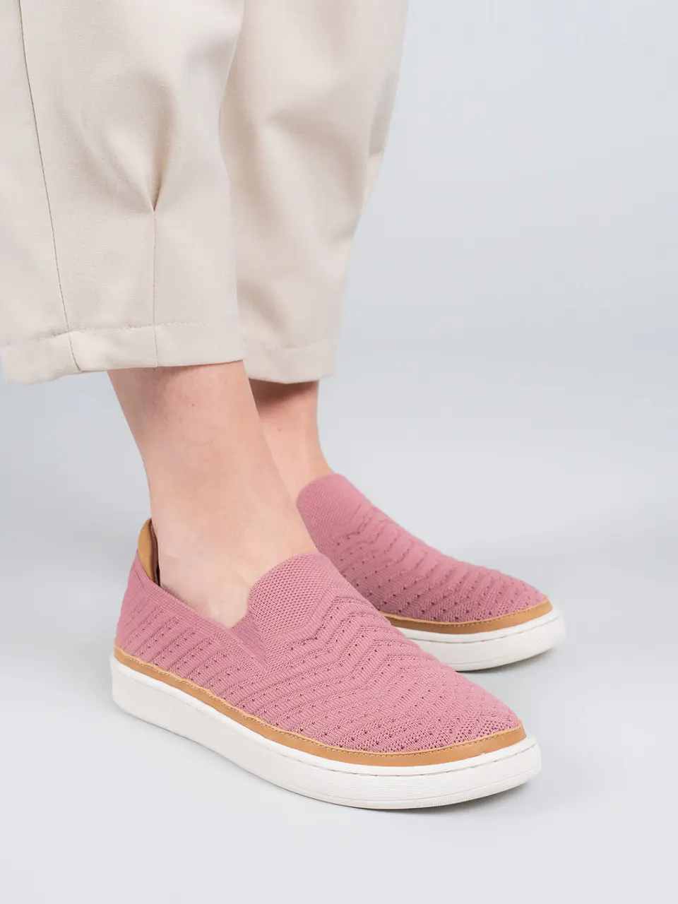 Zapatilla Knit Mujer Trento Rosado 2