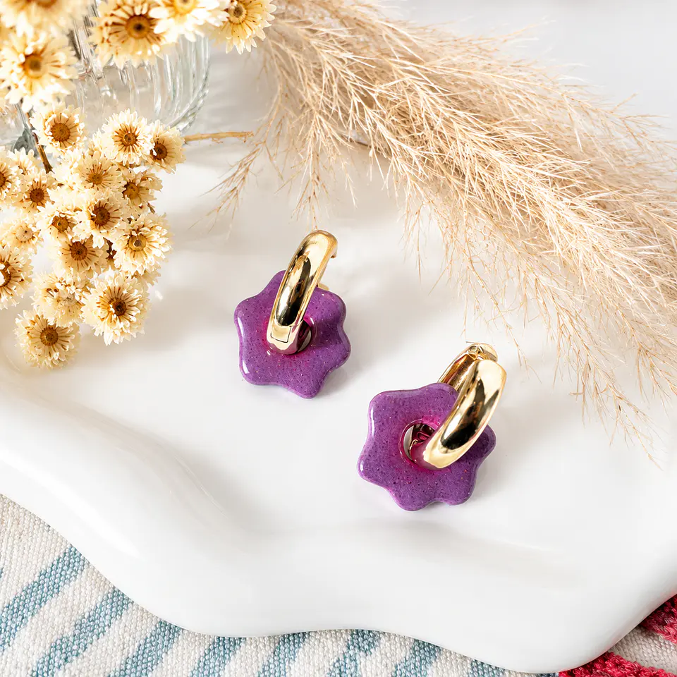 💜✨ Aritos Flor Lavanda Charm 3