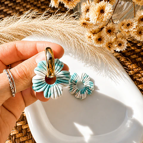 🌿💙 Charm Flor Aguamarina